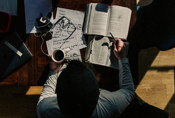 五月海馬之星乘風(fēng)而至，這位老師可不一般！