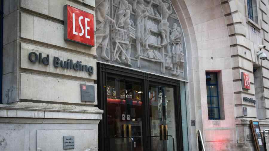 倫敦政治經(jīng)濟學(xué)院課程預(yù)習(xí)